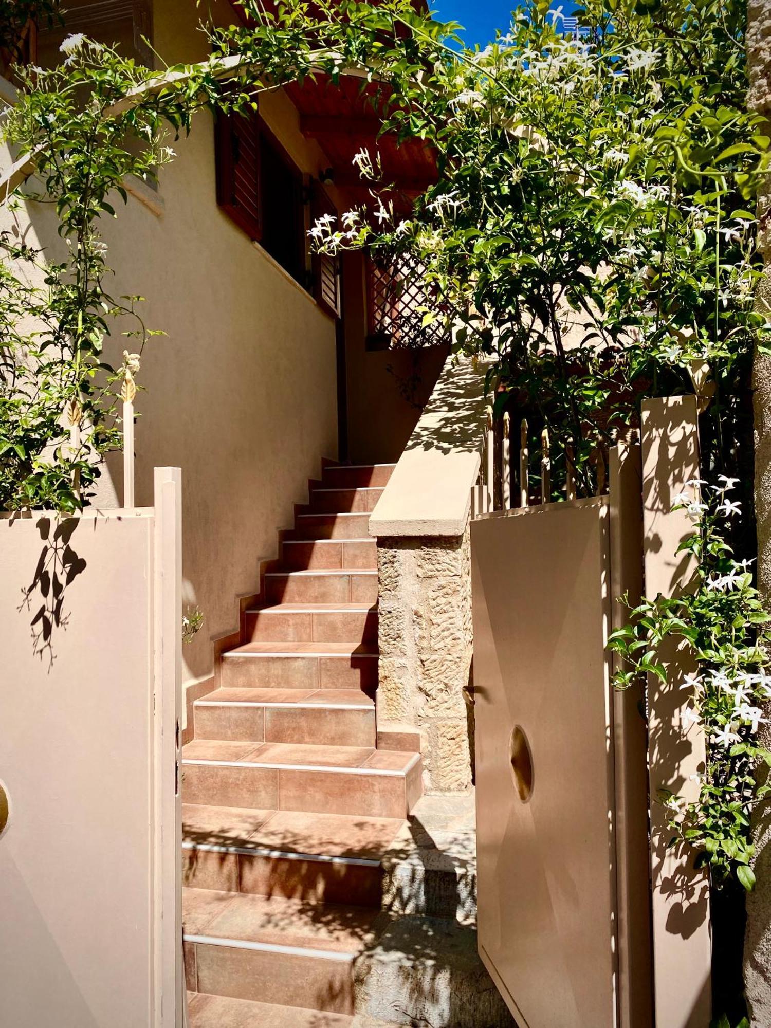 Jasmine Stoupa Villa Exterior photo